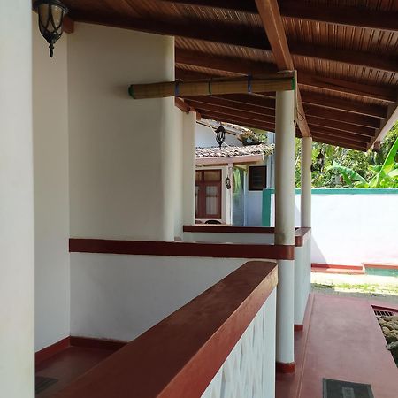 River Side Holiday Inn Weligama Exterior photo